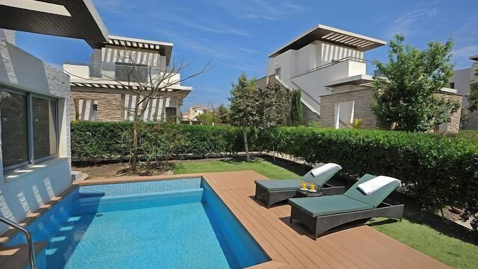 E-Hotel Larnaca Resort & Spa Perivolia Cyprus