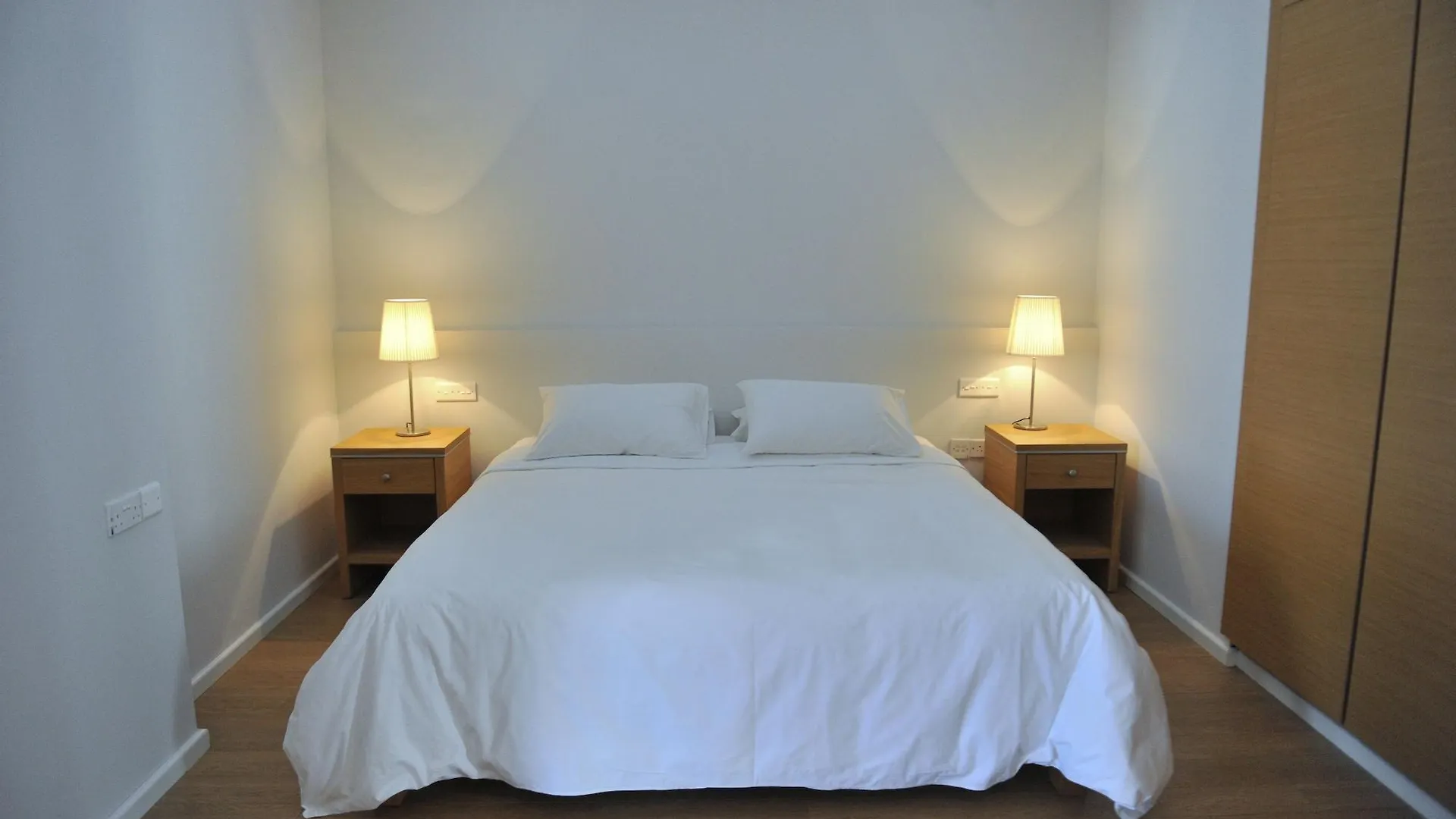 **** Hotel E-Hotel Larnaca Resort & Spa Perivolia Cyprus