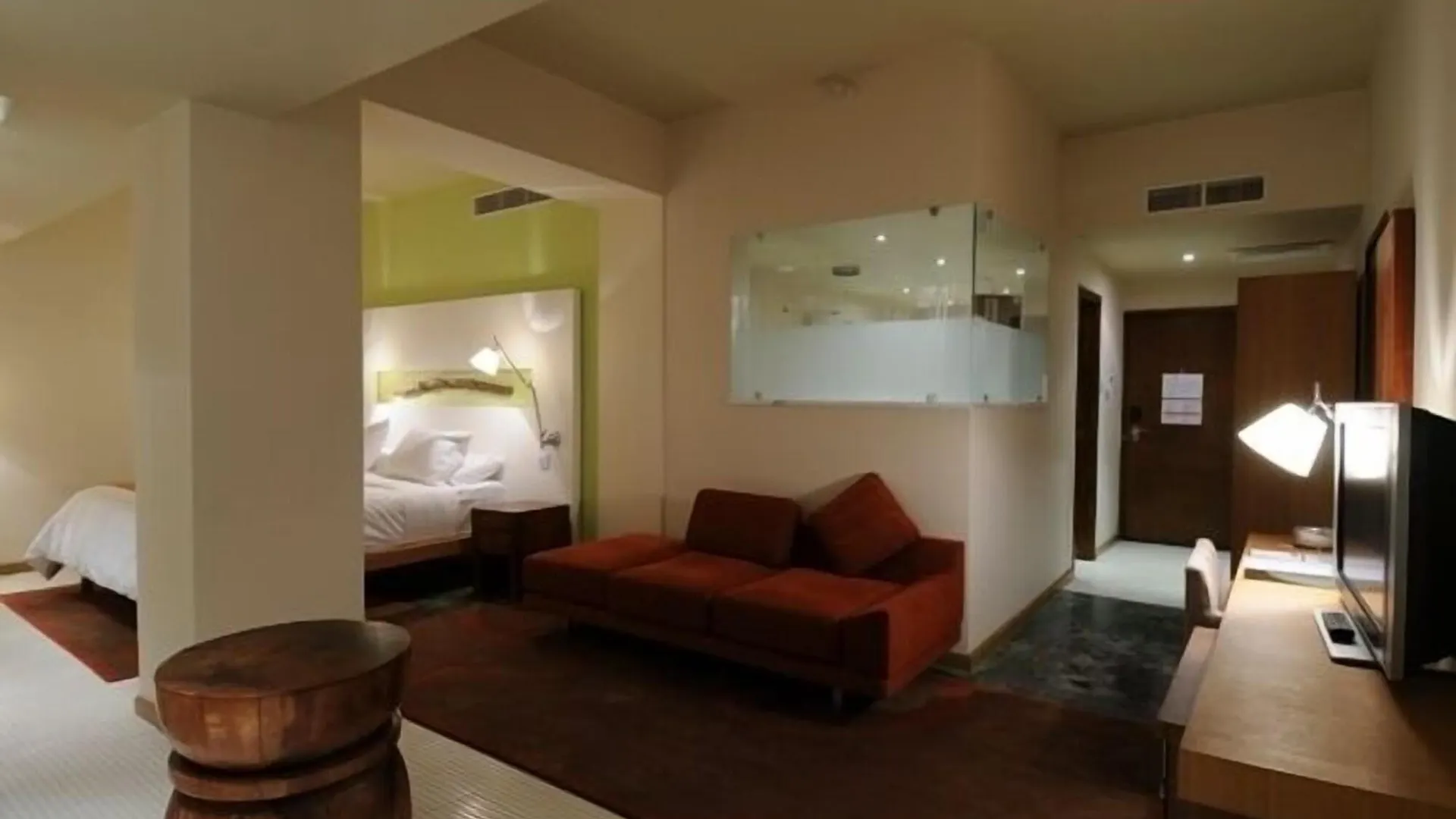 E-Hotel Larnaca Resort & Spa Perivólia Hotel