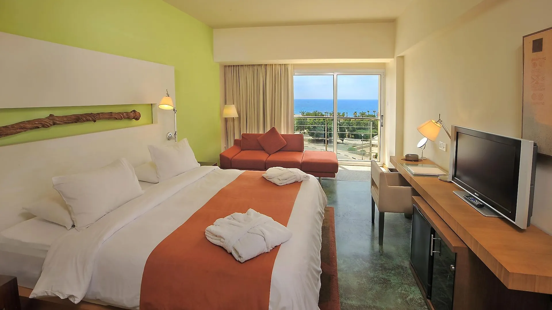 E-Hotel Larnaca Resort & Spa Perivolia Hotel